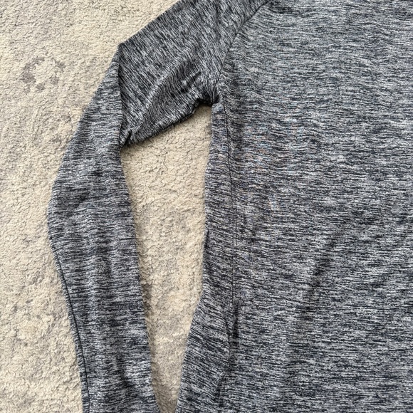 NWT Under Armour Gray 1/4 Zip Performance Pullover XS - Picture 9 of 14